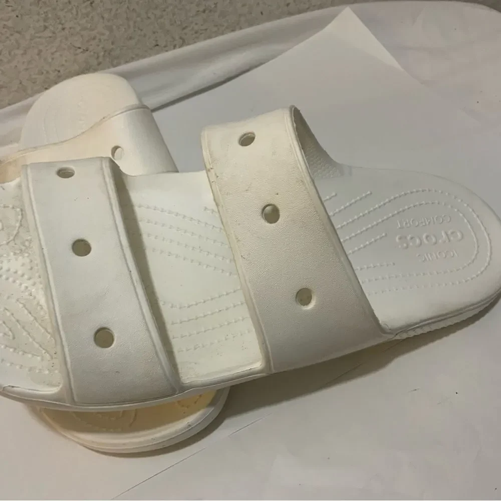 Crocs Men’s Size 13